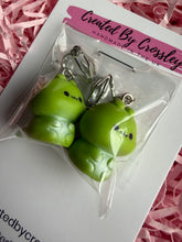 Load image into Gallery viewer, Caterpillar Clip On Earrings
