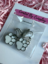Load image into Gallery viewer, White Paw Print Clip On Earrings
