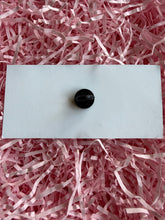 Load image into Gallery viewer, Flower Frog Pin Badge
