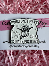 Load image into Gallery viewer, Space Raccoon Pin Badge
