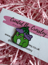 Load image into Gallery viewer, Flower Frog Pin Badge
