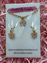 Load image into Gallery viewer, Mini Flower Jewellery Set
