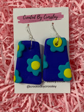 Load image into Gallery viewer, Blue Flower Clay Earrings
