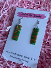 Load image into Gallery viewer, Green Pattern Clay Earrings
