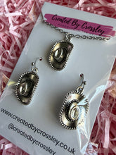 Load image into Gallery viewer, Cowboy Hat Jewellery Set
