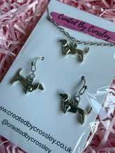 Load image into Gallery viewer, Dachshund Dog Jewellery Set
