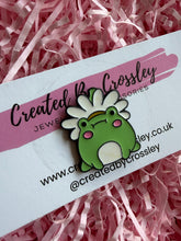 Load image into Gallery viewer, Flower Frog Pin Badge
