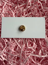 Load image into Gallery viewer, Welly Boot Piglet Pin Badge
