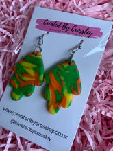 Load image into Gallery viewer, Green Pattern Clay Earrings
