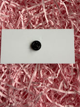 Load image into Gallery viewer, Guitar Cat Pin Badge

