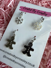 Load image into Gallery viewer, Gingerbread Snow Earring Duo
