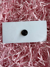 Load image into Gallery viewer, Bass Guitar Cat Pin Badge
