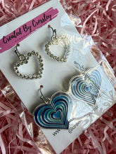 Load image into Gallery viewer, Hearts Earring Duo

