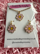 Load image into Gallery viewer, Flower Jewellery Set
