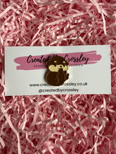 Load image into Gallery viewer, Otter Pin Badge
