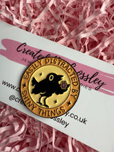 Load image into Gallery viewer, “Easily distracted by shiny things” Crow Pin Badge
