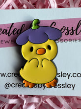Load image into Gallery viewer, Flower Duck Pin Badge
