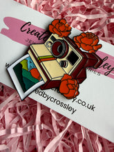 Load image into Gallery viewer, Nature Flower Polaroid Camera Pin Badge
