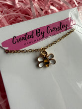 Load image into Gallery viewer, Mini Bee Charm Necklace
