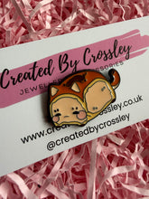 Load image into Gallery viewer, Bread Cat Pin Badge
