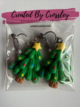 Load image into Gallery viewer, Chunky Christmas Tree Clip On Earrings
