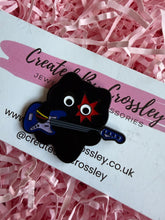 Load image into Gallery viewer, Bass Guitar Cat Pin Badge
