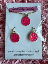 Load image into Gallery viewer, Pink Happy Face Jewellery Set
