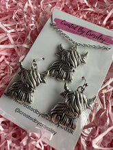 Load image into Gallery viewer, Highland Cow Jewellery Set
