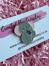 Load image into Gallery viewer, Elephant Pin Badge
