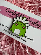 Load image into Gallery viewer, Flower Frog Pin Badge
