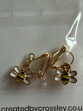 Load image into Gallery viewer, Mini Bee Clip On Earrings
