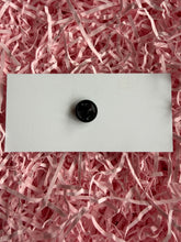 Load image into Gallery viewer, Frog Pin Badge
