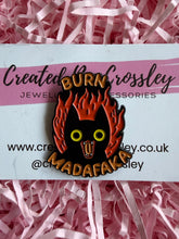 Load image into Gallery viewer, Funny Fire Cat Pin Badge
