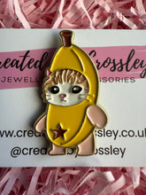Load image into Gallery viewer, Banana Cat Pin Badge
