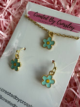 Load image into Gallery viewer, Mini Flower Jewellery Set
