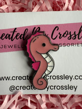 Load image into Gallery viewer, Seahorse Pin Badge
