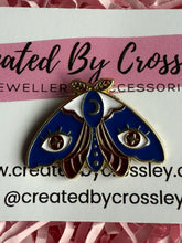 Load image into Gallery viewer, Blue Moth Pin Badge
