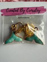 Load image into Gallery viewer, Whale Tail Clip On Earrings
