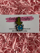 Load image into Gallery viewer, Cactus Plant Pin Badge
