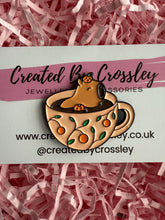 Load image into Gallery viewer, Teacup Capybara Pin Badge
