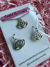 Load image into Gallery viewer, Lotus Jewellery Set
