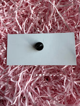 Load image into Gallery viewer, Cat Pin Badge
