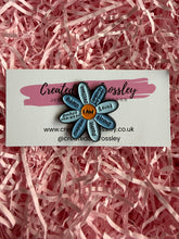 Load image into Gallery viewer, Positive Flower Pin Badge
