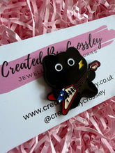 Load image into Gallery viewer, Guitar Cat Pin Badge
