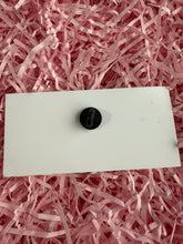 Load image into Gallery viewer, Cowboy Frog Pin Badge
