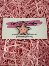 Load image into Gallery viewer, Starfish Pin Badge
