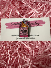 Load image into Gallery viewer, “Burn my kindle when I die” Pin Badge
