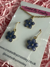 Load image into Gallery viewer, Purple Flower Jewellery Set
