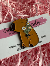 Load image into Gallery viewer, Large Flower Capybara Pin Badge
