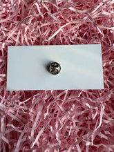 Load image into Gallery viewer, Sparkly Manta Ray Pin Badge
